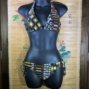 Billabong tribal print bikini